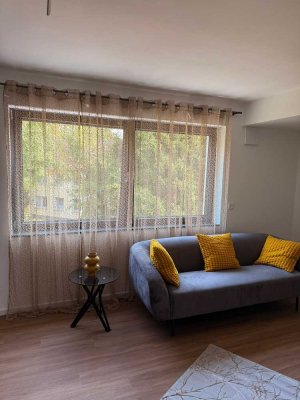 Nahe Kurpark ,Geschmackvolle, voll mobilierte, 2-Zimmer-Wohnung mit geh. Innenausstattung