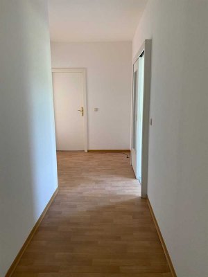 Großzügige 3-Raum-Wohnung mit Balkon