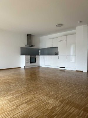 Attraktive 3-Zi.-Wohnung im EG mit Balkon in Rottendorf