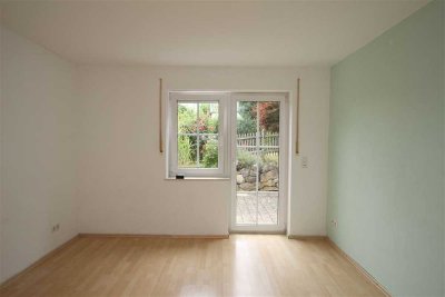 Moderne 2 Zimmer Einliegerwohnung mit Garten in Bruckberg zu vermieten.