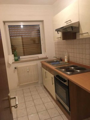 1-Zimmer Wohnung, Tageslichtbad, Balkon, PP, Keller