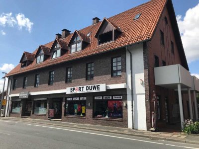TOP LAGE - renovierte 2 ZKB - 1. OG - Eschstraße in Cloppenburg