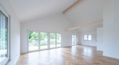 Erstbezug in lichtdurchfluteter Maisonettewohnung mit hochwertiger Ausstattung am Ostufer