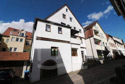 Renditestarke Kapitalanlage: Kernsaniertes Mehrfamilienhaus in Gundelsheim
