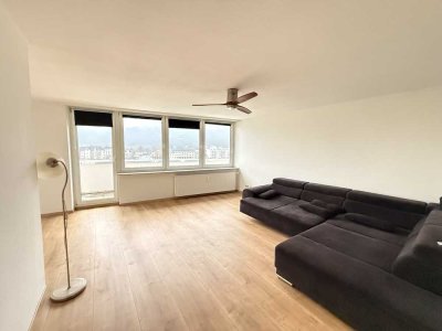 Schöne Penthouse Wohnung mit 360° Terrasse und Moselblick