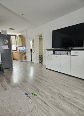 Sehr schöne, lichtdurchflutete 5 Zimmerwohnung in Zentrum von Stainach. Zweitwohnsitzfähig