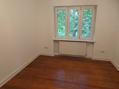 Helle 2-Zimmer Wohnung Nähe BASF und Klinkum