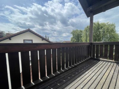 Charmante 3-Zimmer-Dachgeschosswohnung in Neufinsing – großzügig, hell & sofort bezugsfrei