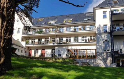 Sanierte Maisonettewohnung in herrschaftlicher Parkanlage!