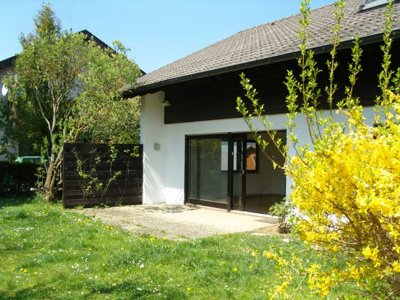 Geräumiges 7,5-Zimmer-Mehrfamilienhaus in Böblingen - Ideal für Familien