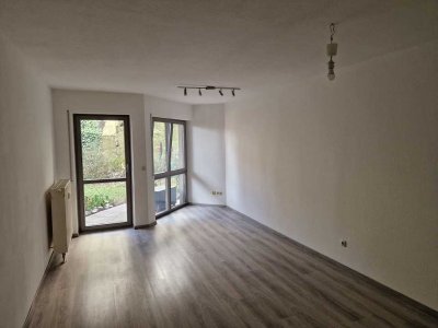 1-ZW mit Terrasse in einem gepflegten Mehrfamilienhaus in Lengfeld!