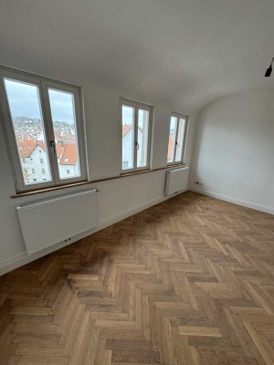 Tübinger Zentrum: Top renovierte 4-Zimmer-Maisonettewohnung
