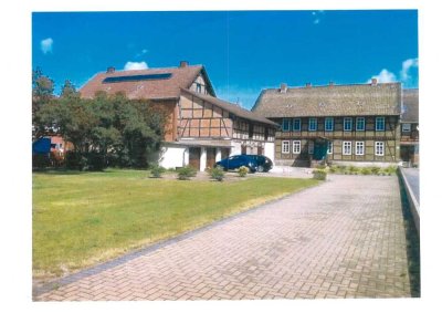 Charmantes Mehrfamilienhaus mitDenkmalschutz in Salzgitter – Wohnen, Arbeiten& Mieteinnahmen