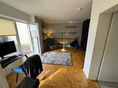 Helles 1-Zimmer-Penthouse mit 61,46  m² (49,46 m²) und einer 48 m²  großen Terrasse