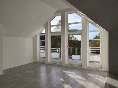 Außergewöhnlich und Apart! Großzügige 3 Zi.-ETW  in Wbd.-Sonnenberg-Heidestock!