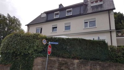 Wohnen am Waldrand und doch zentral mit Terrasse und Garten