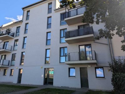 2-Zimmer Wohnung mit Balkon in Berlin-Französisch Buchholz