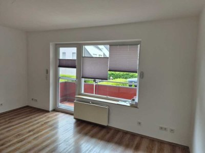 Vollständig renovierte 2-Zimmer-Wohnung mit Balkon und Garage in Schwerte-Westhofen