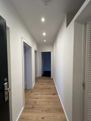 Dein Rückzugsort am Stadtrand mit Balkon – 2 Zimmer mit guter Anbindung