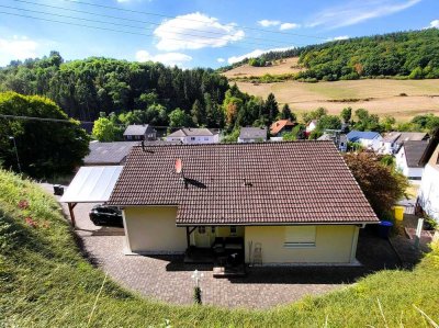 Kernsanierter Bungalow mit Fernblick