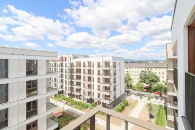 Lichtdurchflutetes Penthouse mit Sonnenterrasse und moderner Einbauküche in bester Lage