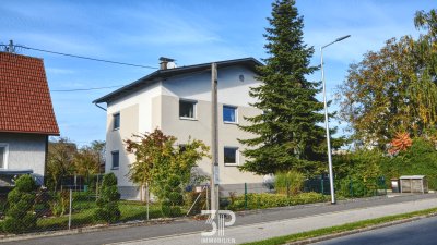 Traun: Gepflegtes Wohnhaus mit großem Garten