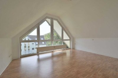 Idyllische 2,5-Raum-Wohnung in Burgstädt: Ihr perfektes Zuhause in ruhiger + grüner Lage