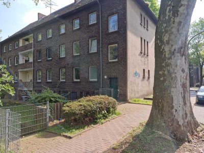Erdgeschoss : Schöne 2-Zimmer-Wohnung