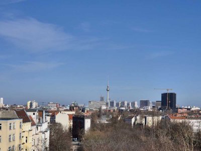 Kleines feines Loft 75 m² im Akazienkiez mit
freiem Blick über Berlin mit 2 Terrassen - traumhaft!