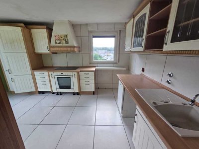 2-Zimmer Dachgeschosswohnung zu vermieten