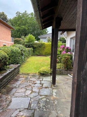 Strombach Einfamilienhaus mit 2 Stellplätzen und kleinem Garten