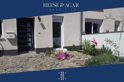 Bezugsfrei: Ruhig im Hof gelegene Maisonette-Wohnung mit Terrasse in gepflegtem 3-Seiten-Hof