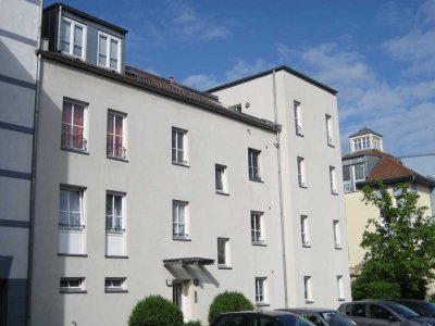 Keine Zeit zum renovieren--wir erledigen das - ist doch klar !!