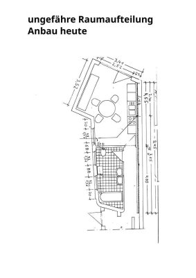 Erdgeschosswohnung mit Garten und Garage