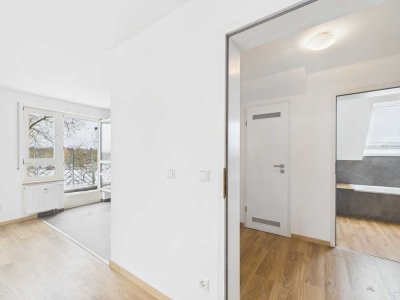 *ERSTBEZUG n. Renovierung* - schickes Apartement in beliebter Wohnanlage von Eisfeld.