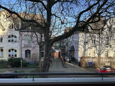 Lichthelle Wohnung  im Zooviertel mit Loggia