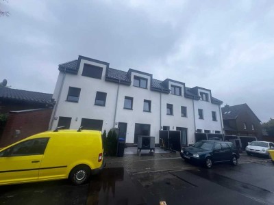 Exklusives, neuwertiges KW40 5-Zimmer-Reihenhaus in Schwalmtal