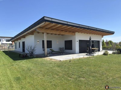 Exklusives, barrierefreies Neubauhaus in schöner Lage