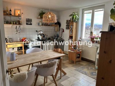 Tauschwohnung: Wunderschöne 3-Zimmer Altbau gegen 4 Zimmer mit Grün