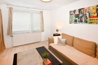 Zauberhafte Erdgeschosswohnung im Hinterhaus - Klein, fein & ganz besonders!