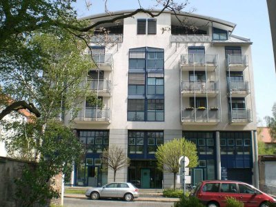 Sonnige 1- Raum-Whg mit EBK und Balkon in Gohlis