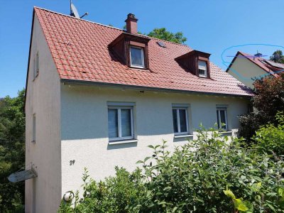 3-Familienhaus in Hanglage von Kaltental