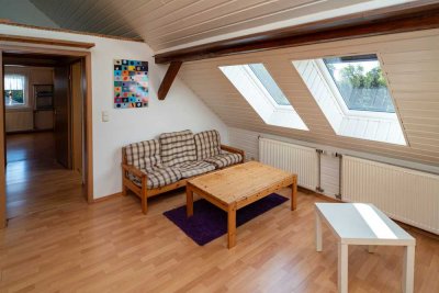Gemütliche Dachgeschosswohnung mit eigenem Zugang