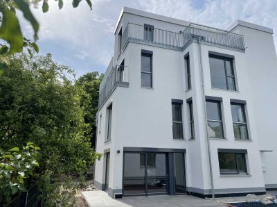 � Neubau Maisonette-Haus-in-Haus mit privatem Garten – sofort bezugsfertig in grüner Lage