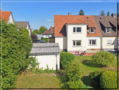 Doppelhaus mit zwei Garagen in zentraler Lage von Kirchditmold