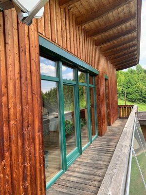 massives Thoma Holz 100 Haus mit Hanfdämmung und Lehmputz mit Wand und Bodenheizung - zu verkaufen für € 499 000.-