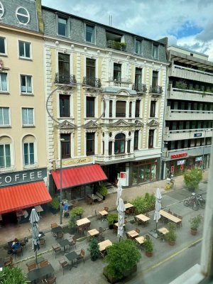 Top! AC-Theaterplatz: Erstbezug nach Sanierung, inkl. Wohnküche