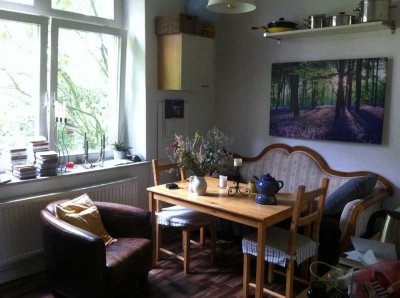 Attraktive+sehr günstige 2,5-Raum-Hochparterre-Whg_Ablöse: 10.000,- €_mit EBK und Garten in