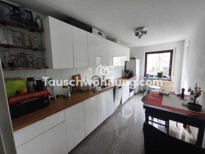 Tauschwohnung: Große 3,5-Zimmer Erdgeschosswohnung mit Terrasse und Garten