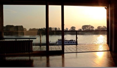 Traummaisonette Wohnung, Balkon, TG und Garten mit Rheinblick in Wittlaer